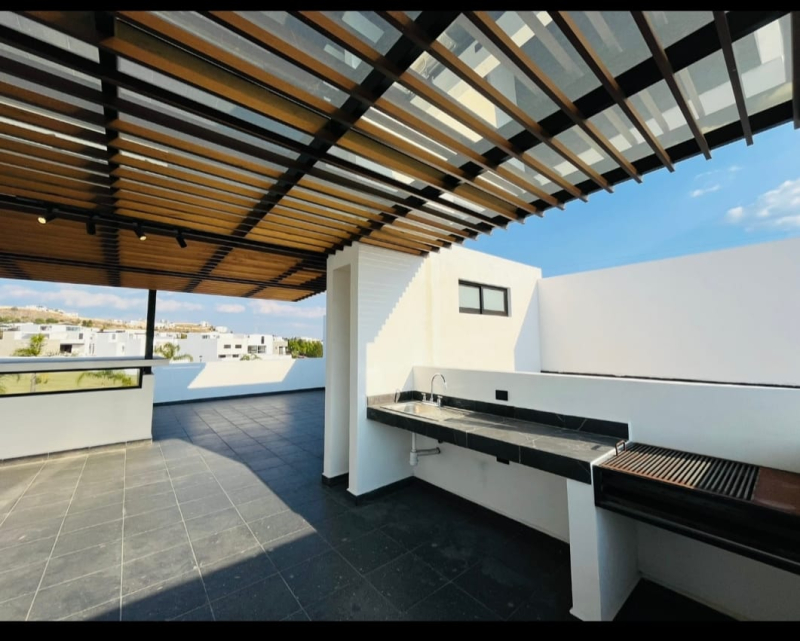Casa En Venta En Lomas De Angelopolis