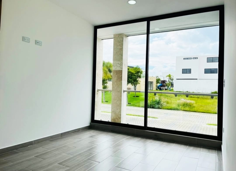 Casa En Venta En Lomas De Angelopolis