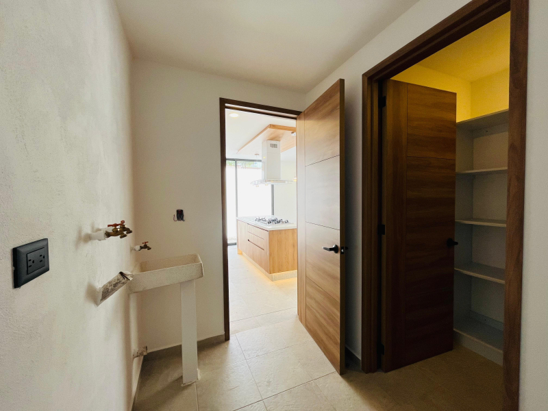 Casa En Venta En Lomas De Angelopolis