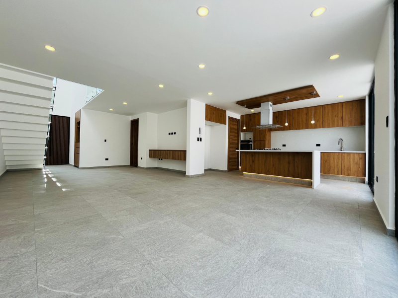 Casa En Venta En Lomas De Angelopolis