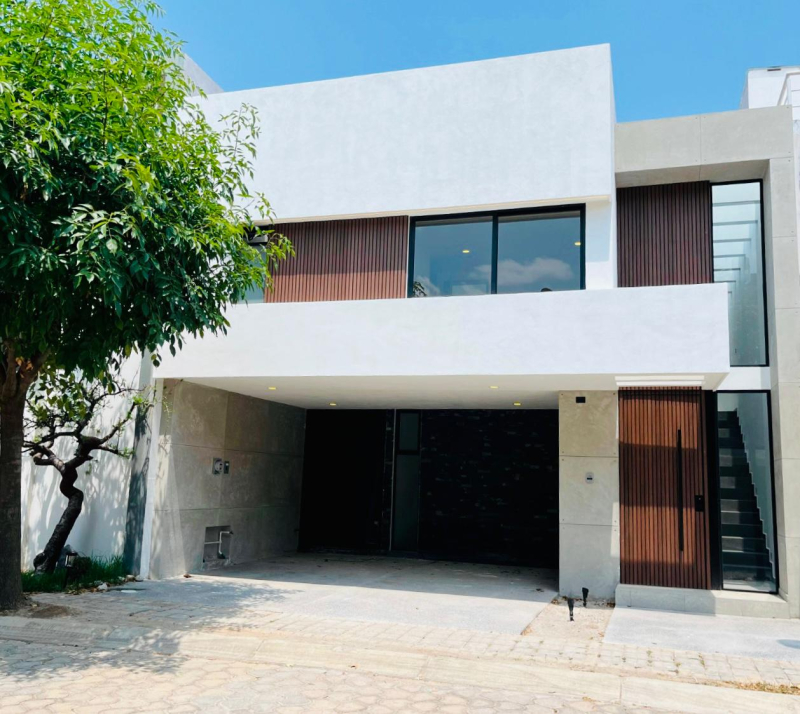 Casa en Venta en Lomas de Angelopolis