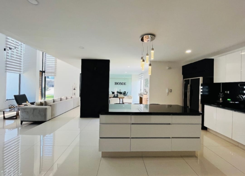 Casa En Venta En Lomas De Angelopolis