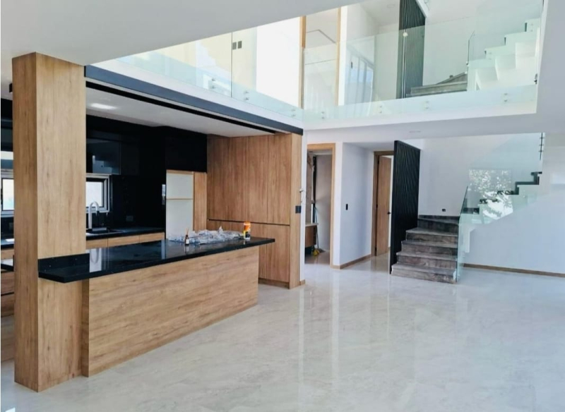 Casa En Venta En Lomas De Angelopolis