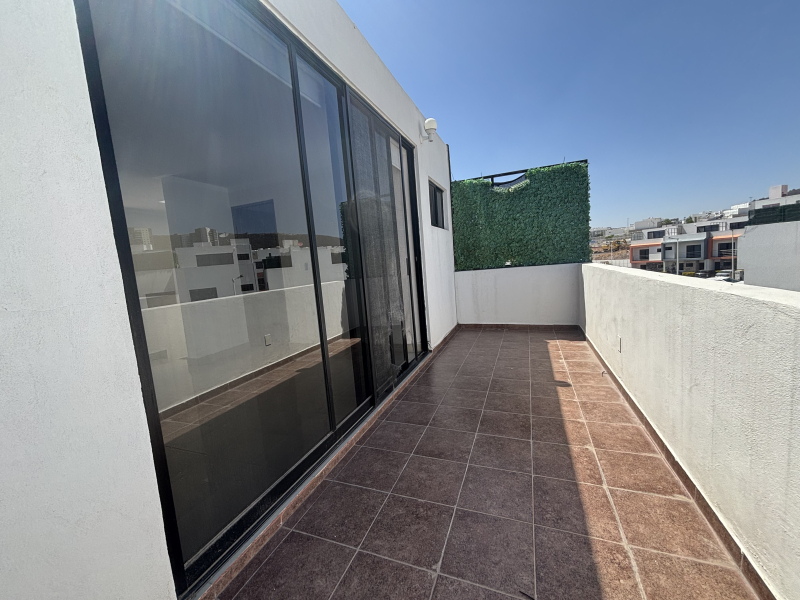 Casa En Renta En Residencial El Refugio