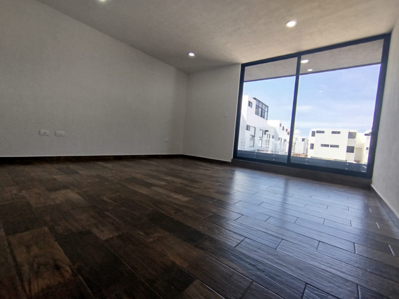 Casa En Venta En Lomas De Angelopolis