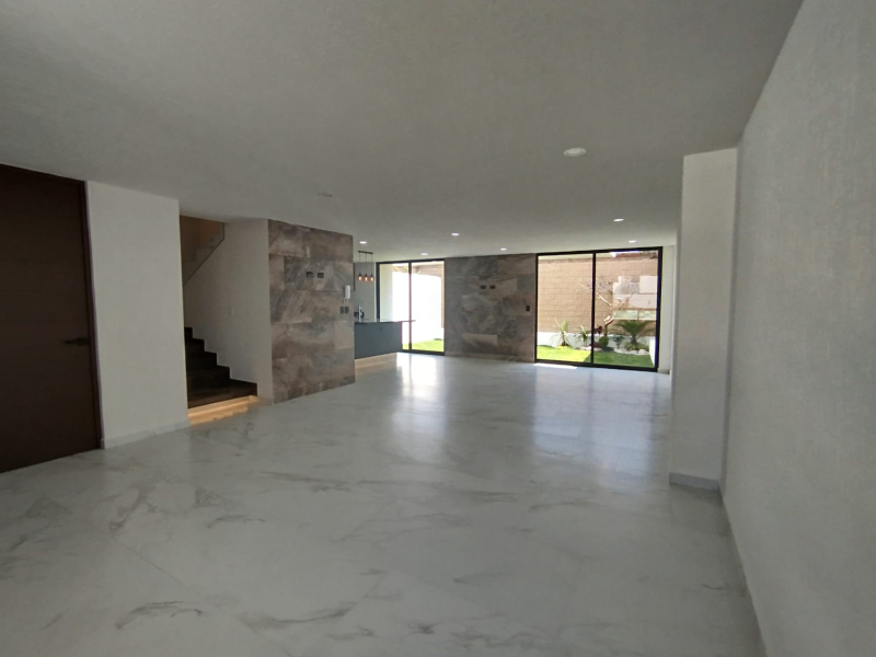 Casa En Venta En Lomas De Angelopolis