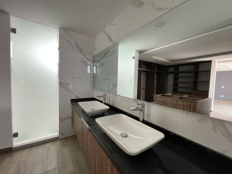 Casa En Venta En Lomas De Angelopolis