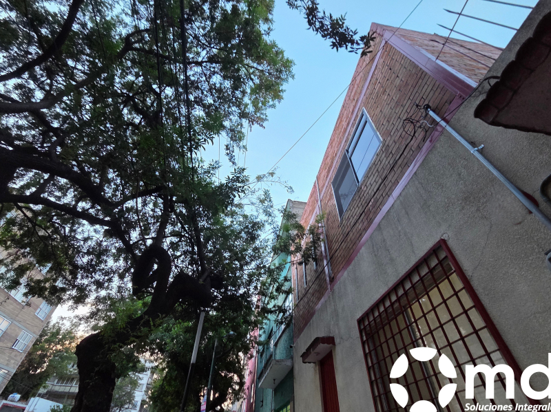 Casa En Venta En Colonia Moderna En Benito Juárez