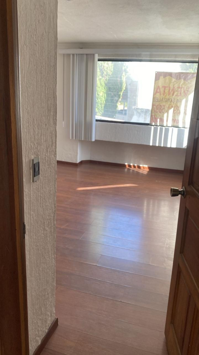 casa en venta juriquilla con vigilancia 