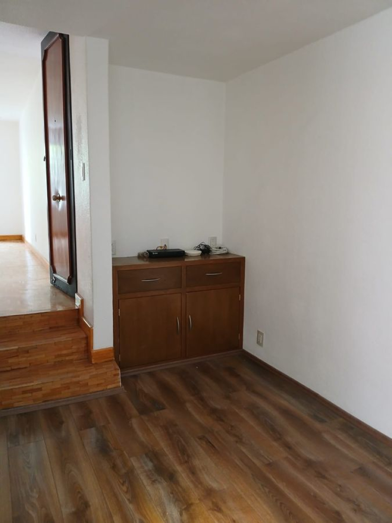 Venta  De Exclusivo Departamento En Pedregal 2, Florencia Piso 5