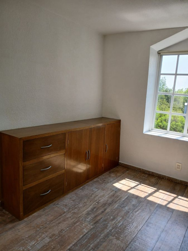 Venta  De Exclusivo Departamento En Pedregal 2, Florencia Piso 5
