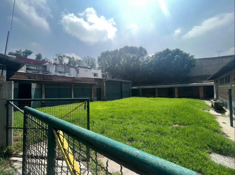   �??TERRENO EN VENTA EN AV DEL PASEO, COL�?N, ECHEGARAY�?�