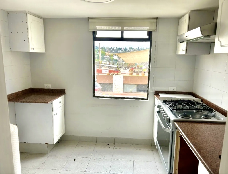 CASA PEQUE�?A CON TERRAZA EN RENTA EN LOMAS DE CHAPULTEPEC 