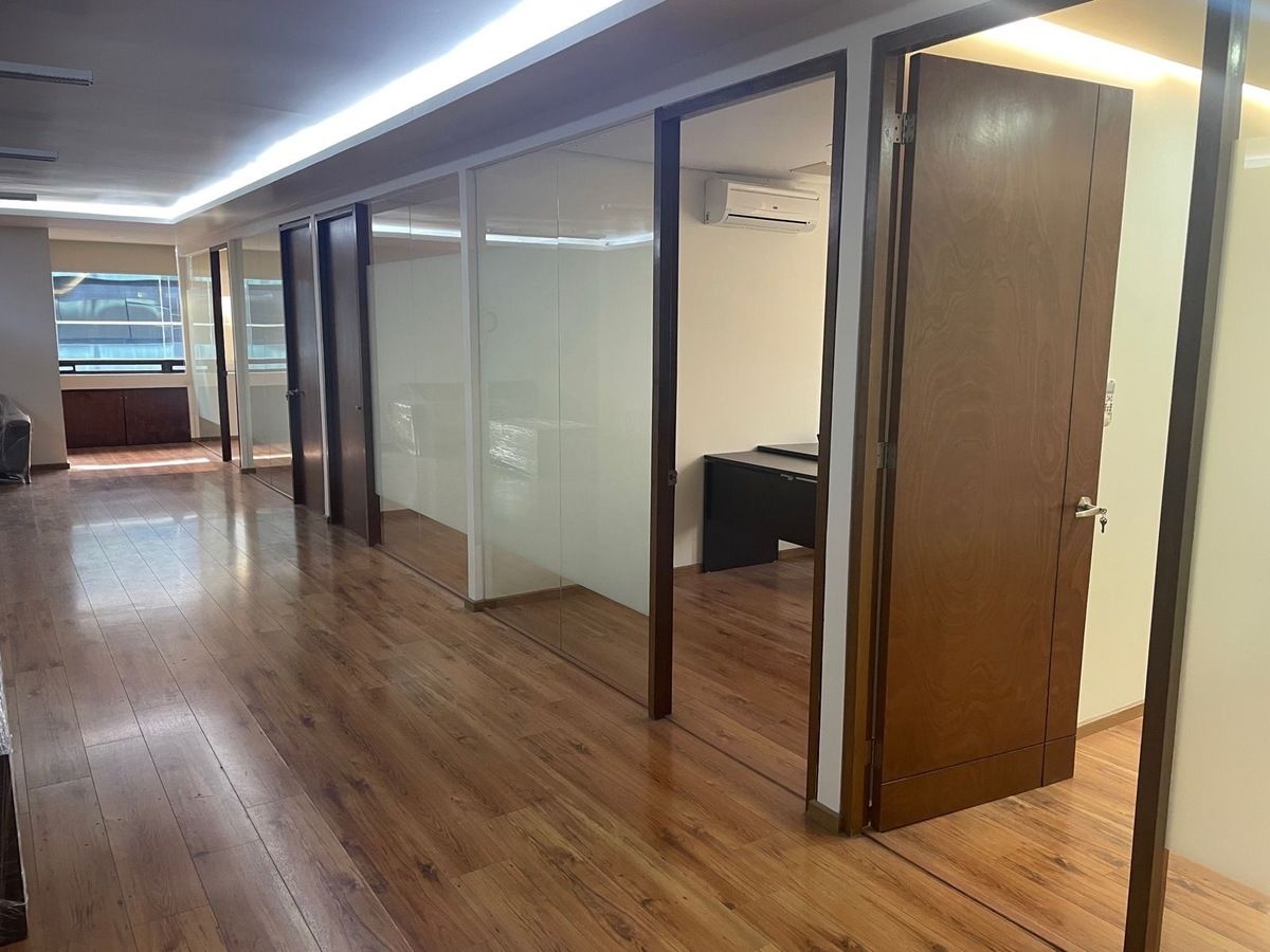 oficina en bosques de duraznos