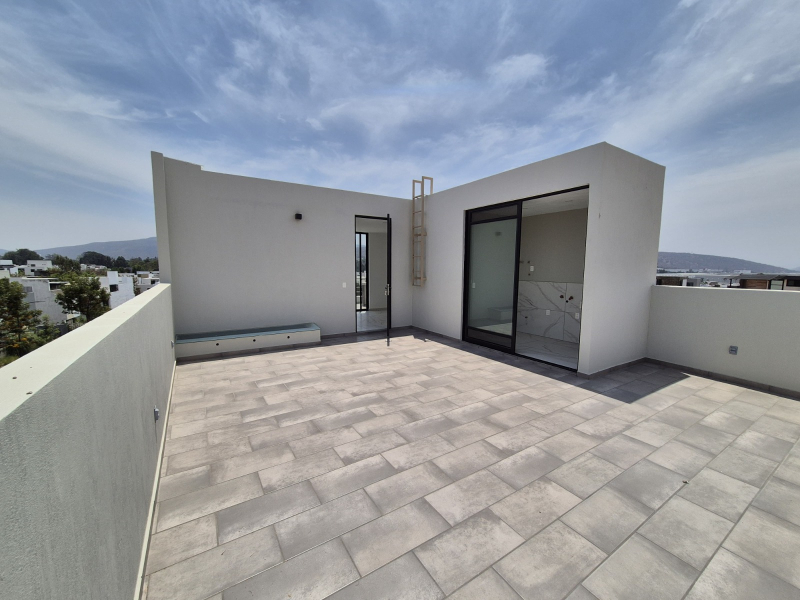 Casa Nueva En Venta En Bosques Vallarta Dentro De Coto