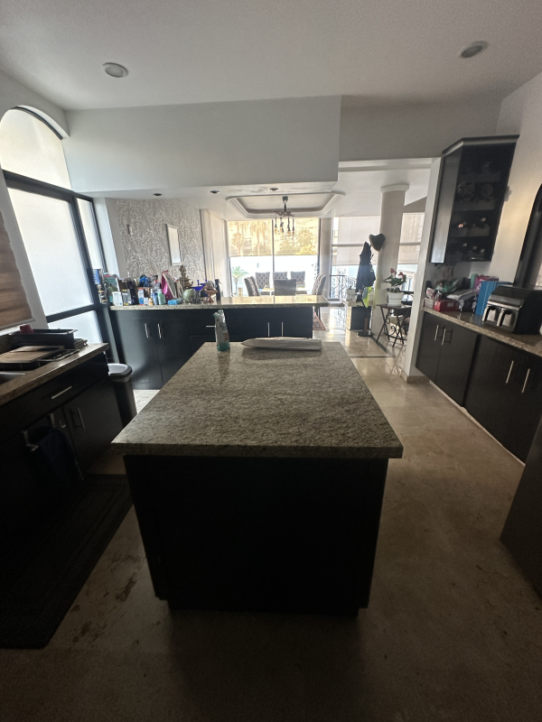 Casa En Venta En Puerta De Hierro