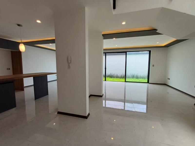 Casa En Venta En Arboreto