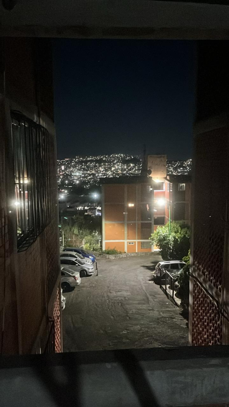 Venta De Departamento En Unidad Habitacional Tlayapa, Tlalnepantla 