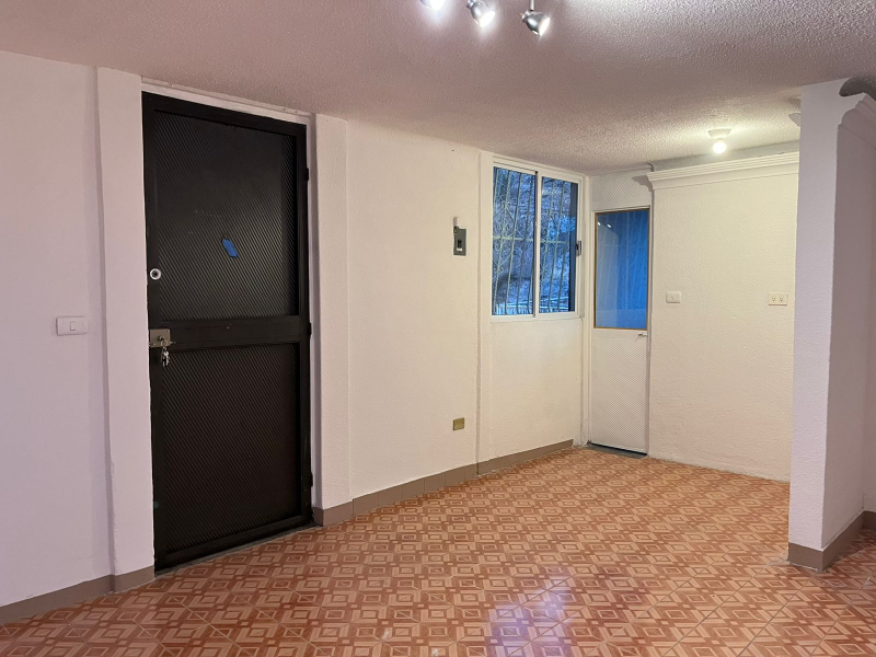 Venta De Departamento En Unidad Habitacional Tlayapa, Tlalnepantla 
