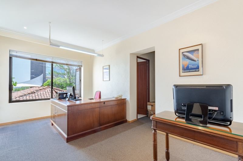 casa en venta con uso de suelo para oficinas, pedregal