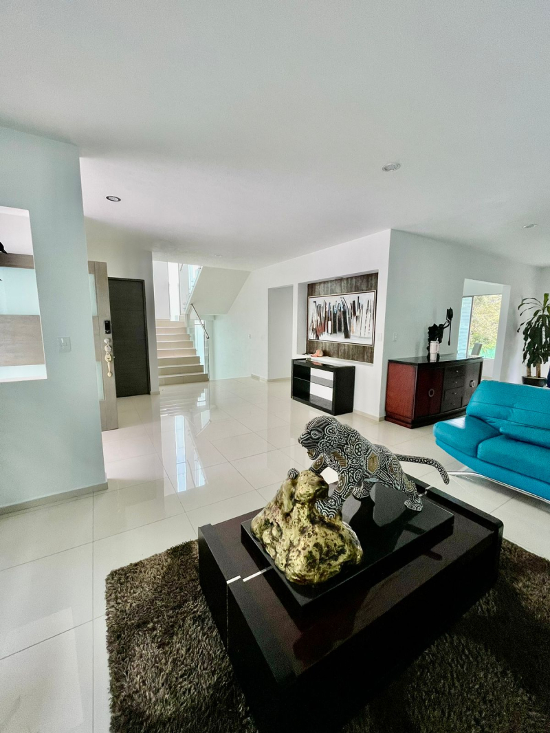 Casa En Condominio En Venta En Lomas De Valle Escondido