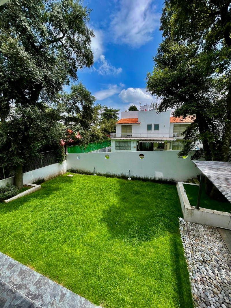Casa En Condominio En Venta En Lomas De Valle Escondido