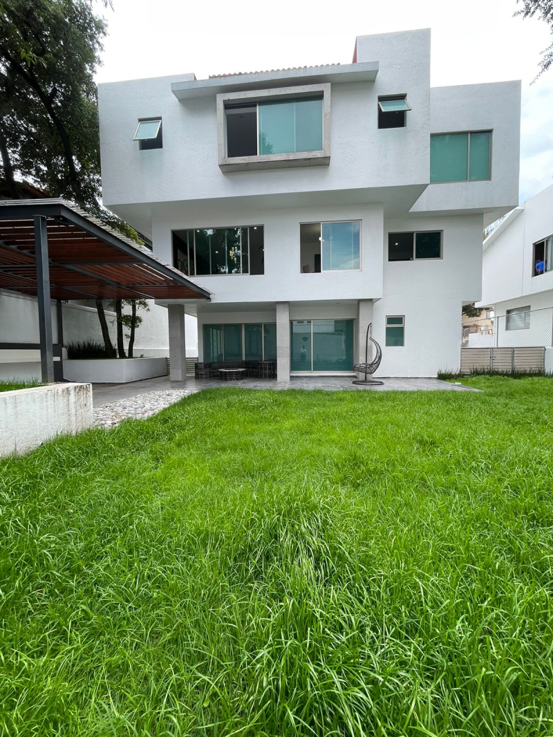 Casa en Condominio en Venta en Lomas de Valle Escondido