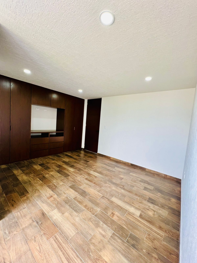 Casa En Venta En Lomas De Angelopolis