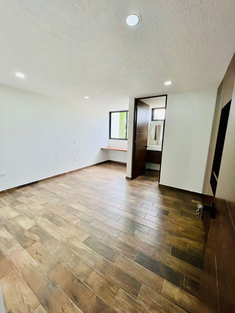 Casa En Venta En Lomas De Angelopolis