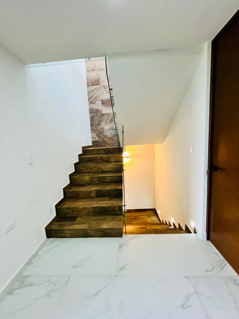 Casa En Venta En Lomas De Angelopolis