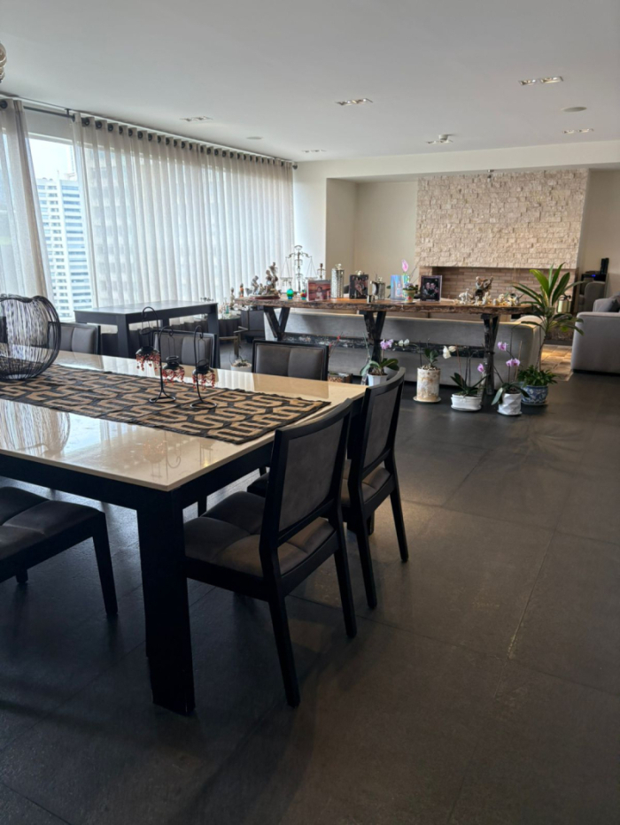 Departamento En Venta  En Lomas Country  Club