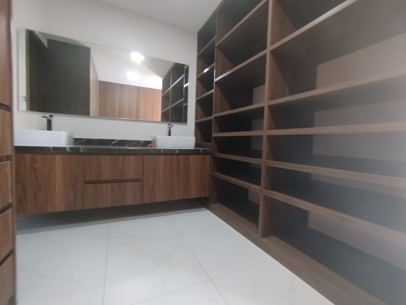 Casa En Venta En Lomas De Angelopolis