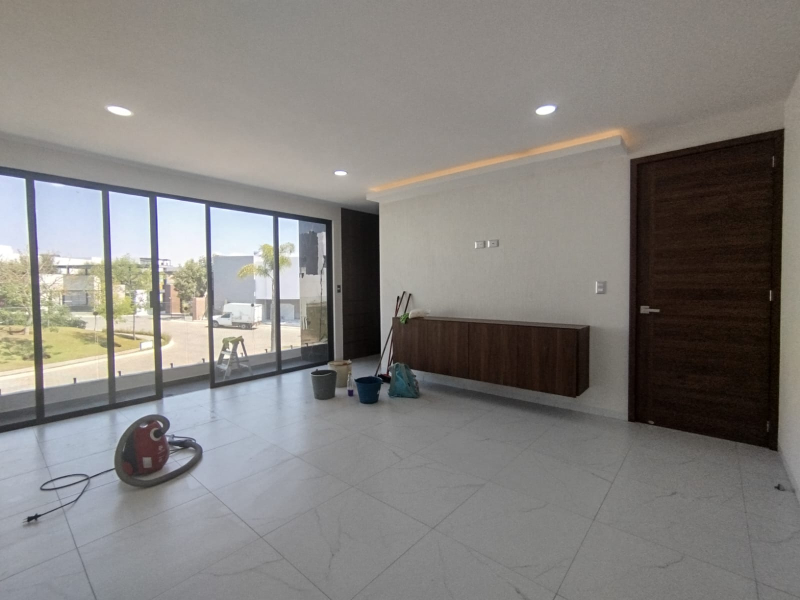 Casa En Venta En Lomas De Angelopolis