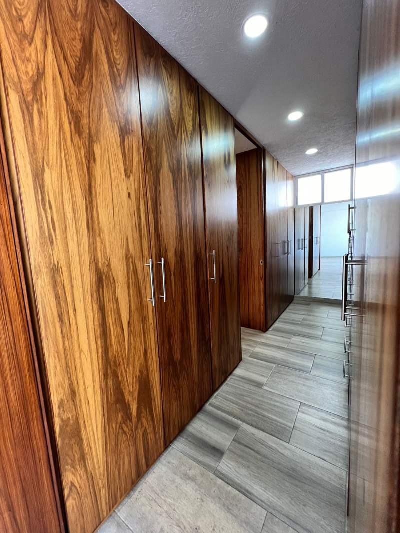 Casa En Venta En Lomas De Angelopolis