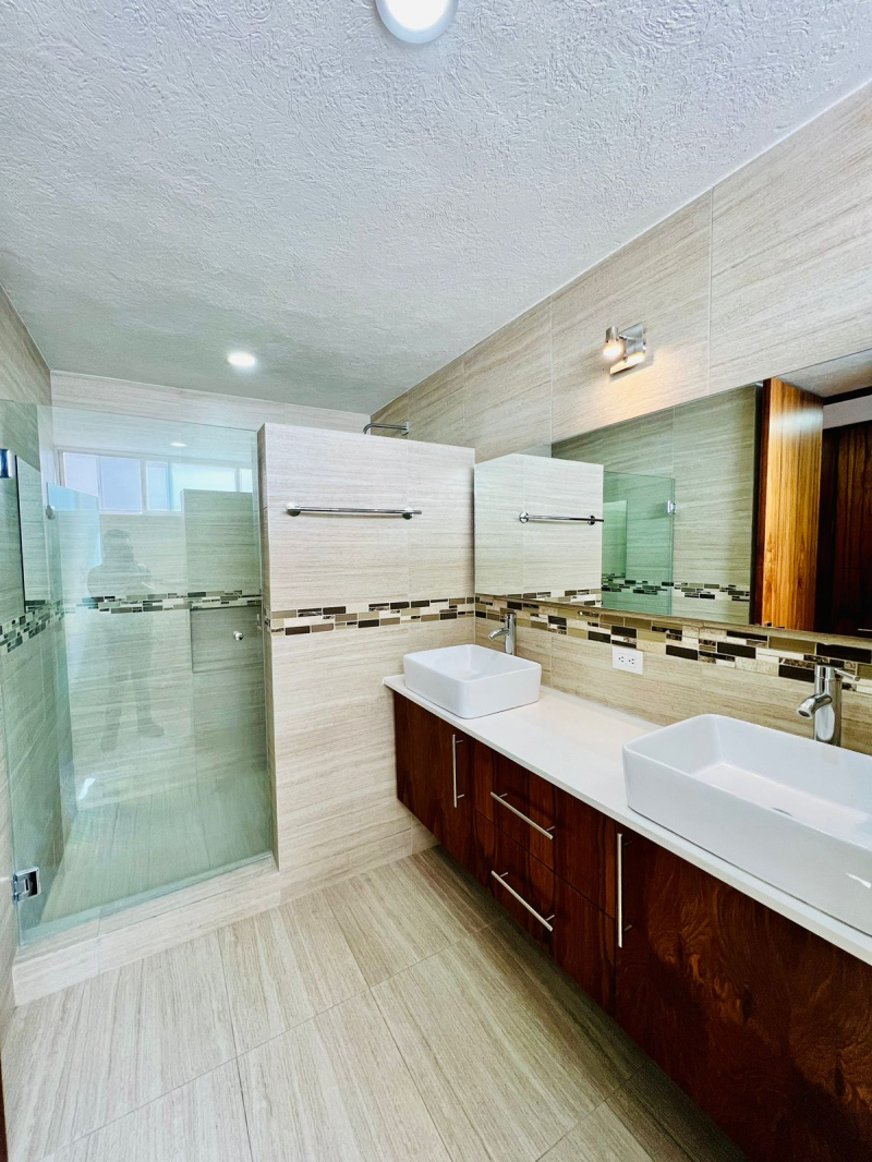 Casa En Venta En Lomas De Angelopolis