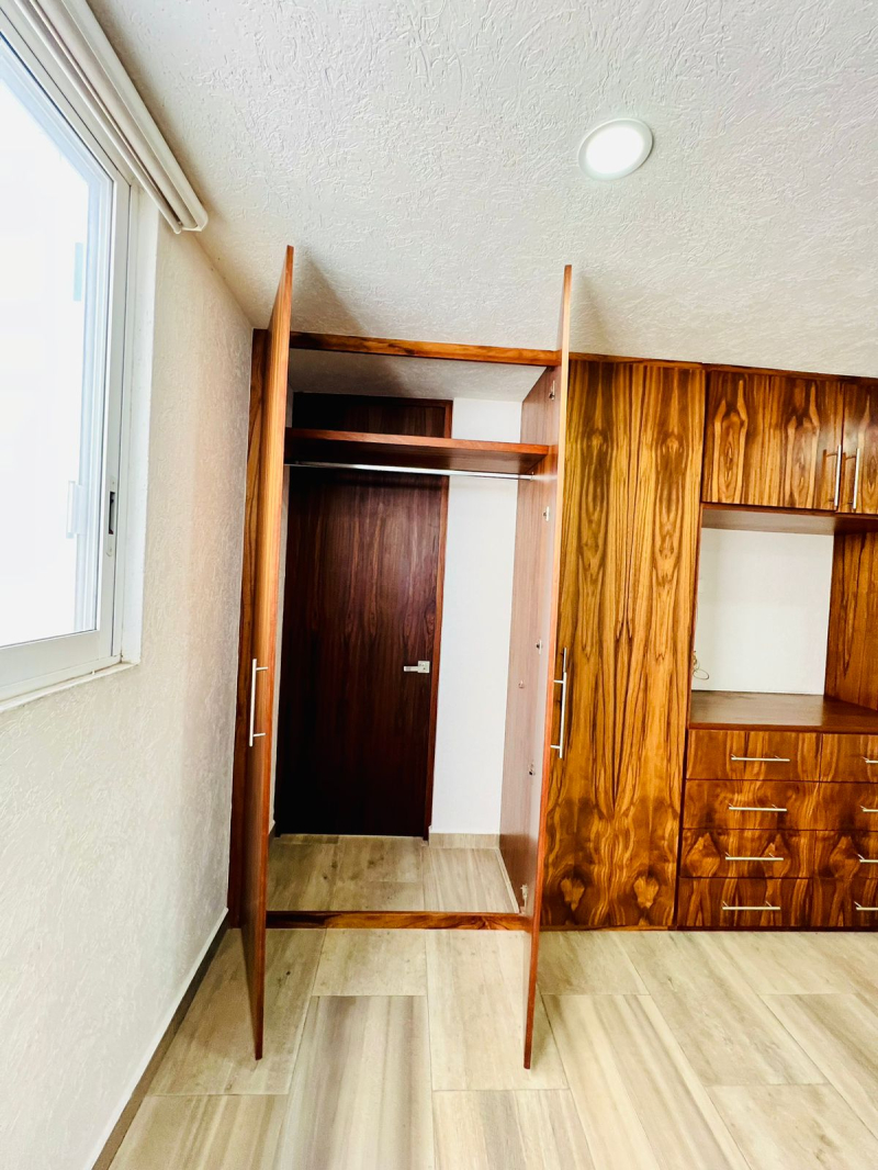 Casa En Venta En Lomas De Angelopolis