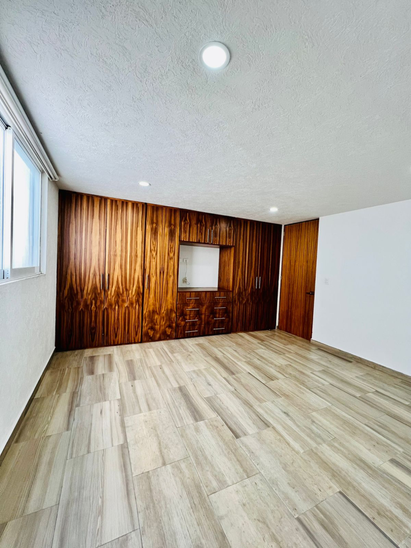 Casa En Venta En Lomas De Angelopolis
