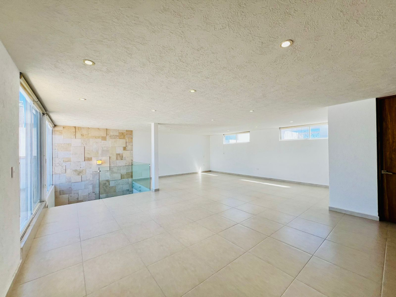 Casa En Venta En Lomas De Angelopolis