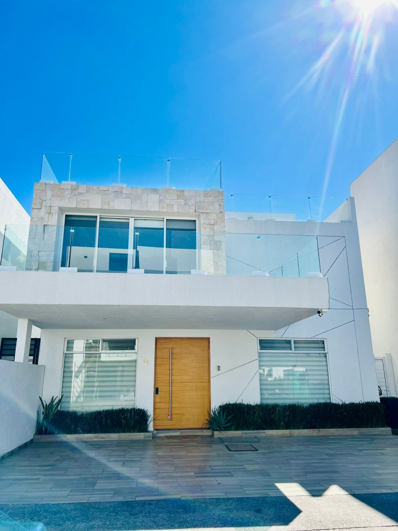 Casa en Venta en Lomas de Angelopolis