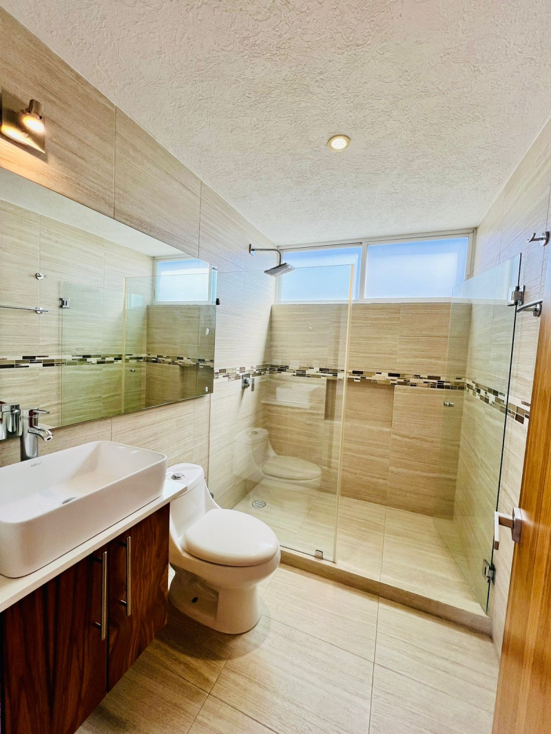 Casa En Venta En Lomas De Angelopolis