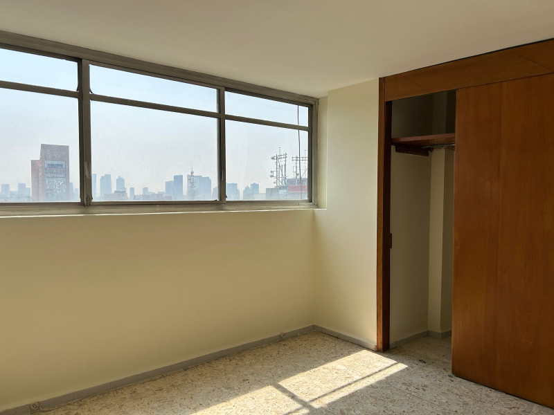 VENTA DEPARTAMENTO PARA REMODELAR CON VISTAS A LA CIUDAD - HOMERO - POLANCO