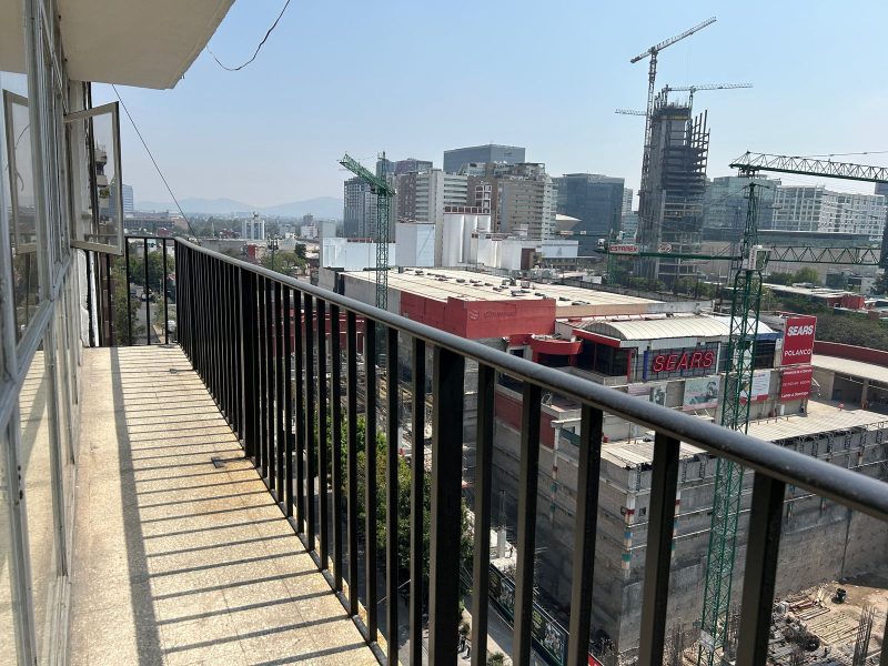 VENTA DEPARTAMENTO PARA REMODELAR CON VISTAS A LA CIUDAD - HOMERO - POLANCO