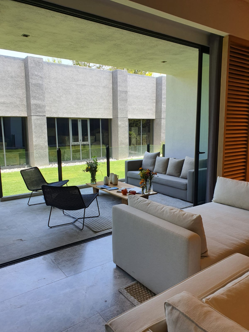 Departamento En Venta En Hacienda De Las Palmas