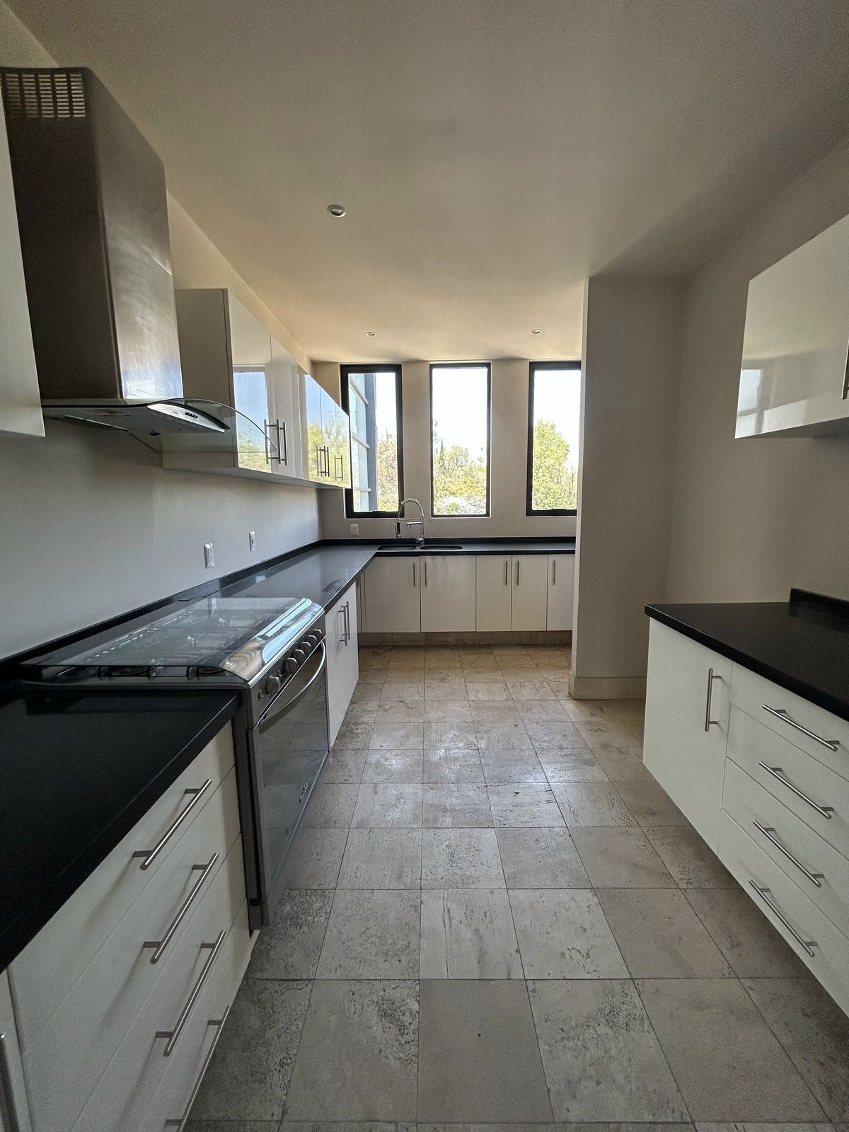 Departamento En Venta Con Vista Al Area Federal .