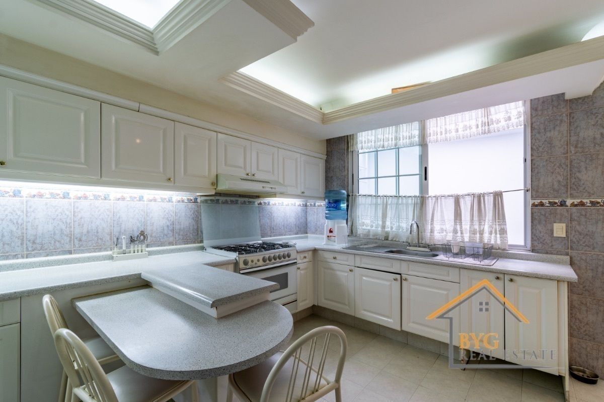 VENTA CASA CONDOMINIO EN TECAMACHALCO