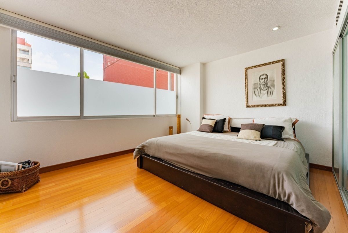 EN VENTA DEPARTAMENTO PH CON EXCELENTE TERRAZA  , A PASOS DEL PARQUE LINCOLN