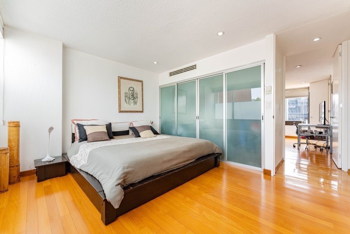 EN VENTA DEPARTAMENTO PH CON EXCELENTE TERRAZA  , A PASOS DEL PARQUE LINCOLN