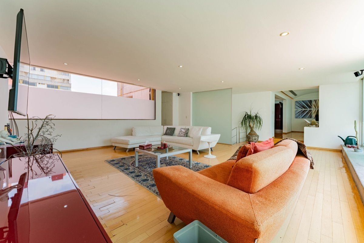 EN VENTA DEPARTAMENTO PH CON EXCELENTE TERRAZA  , A PASOS DEL PARQUE LINCOLN