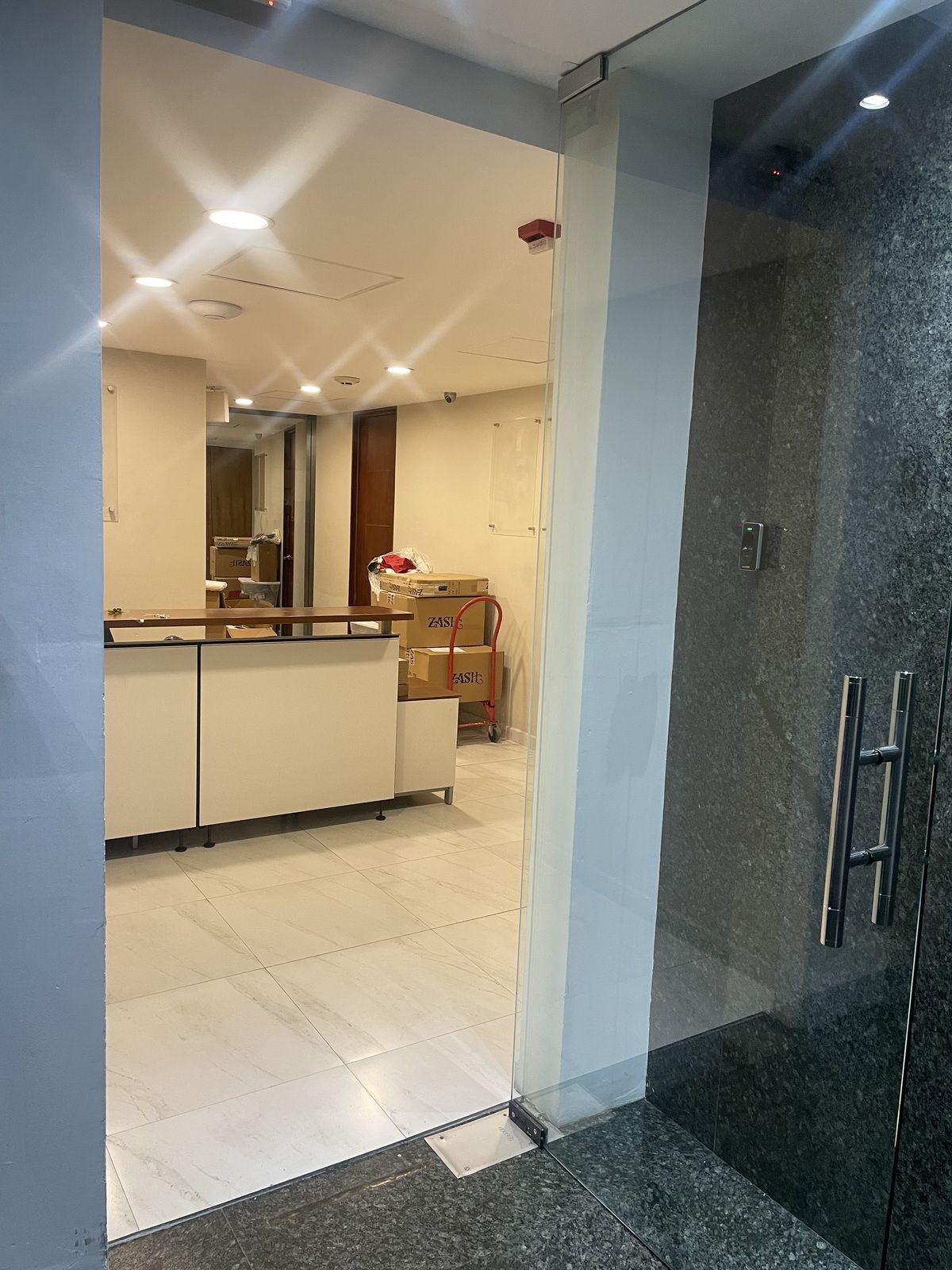 en renta oficinas calle montes urales-lomas chapultepec