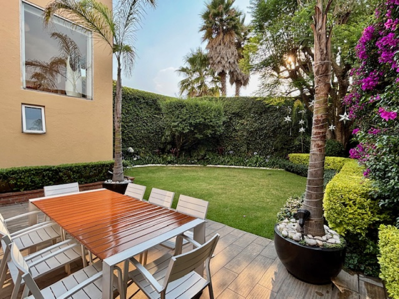 Casa En Venta En Bosques De La Herradura